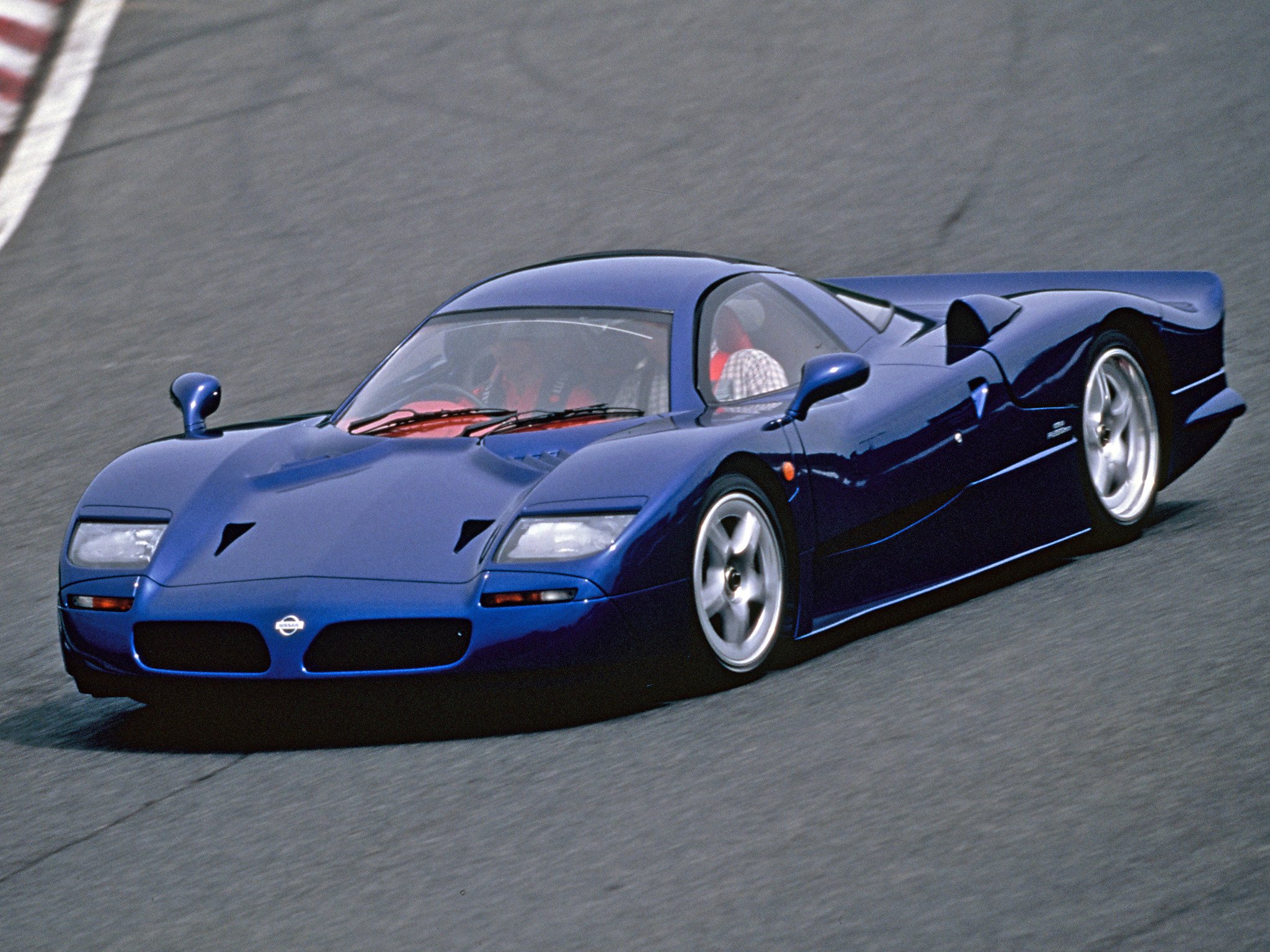Nissan r390 gt1 1997