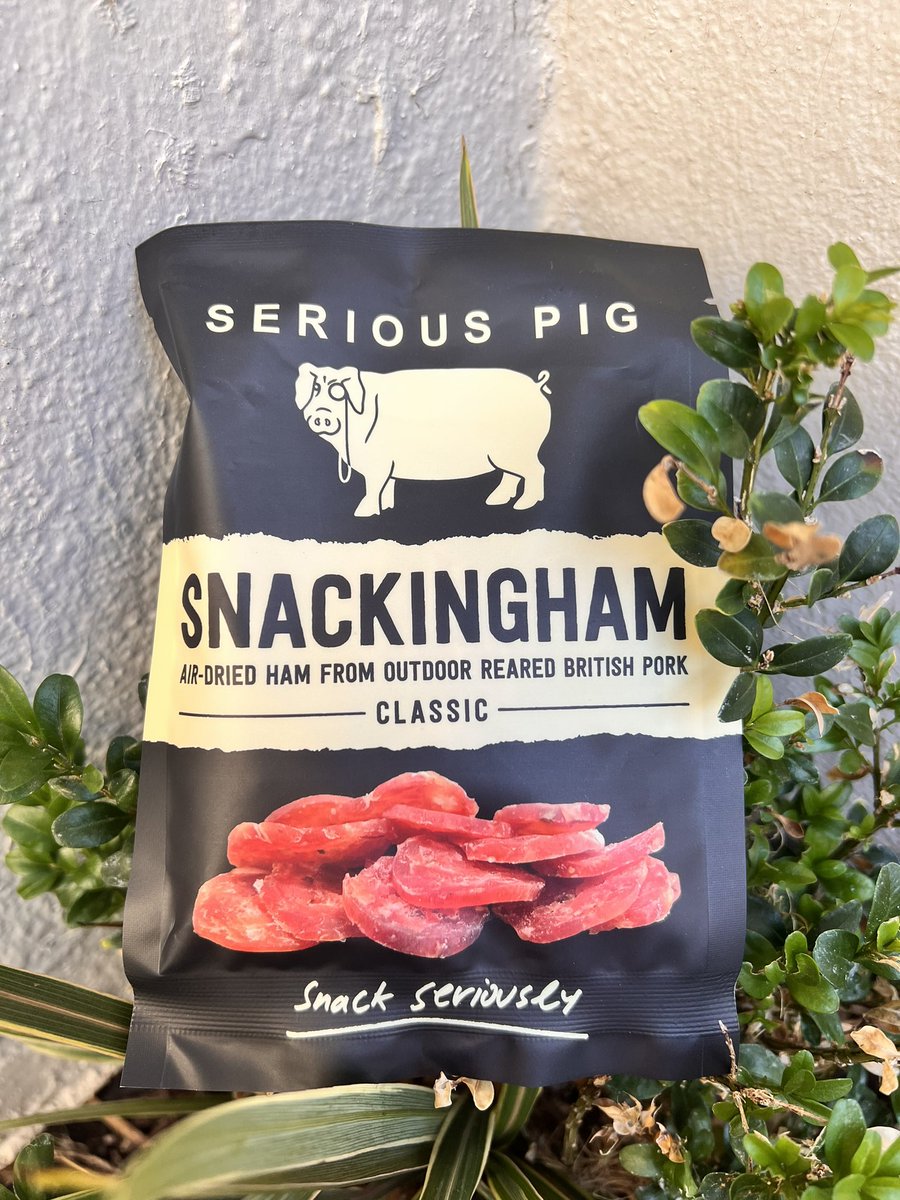 themagnetpub's tweet photo. For all you snack lovers we have some something for you, New snack in at The Magnet 🧲
@SeriousPig
• Snacking Ham 🍖
#magnetcolchester
#seriouspigsnacks
#snackingham
#micropub
#essex https://t.co/NdiGSlbJmn