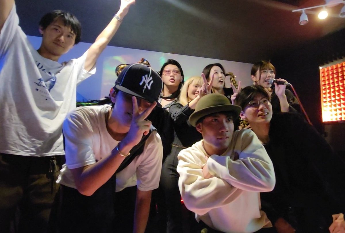 mahiro_usj's tweet photo. ON KAN 楽しかった〜！🥹
楽器の音もダンスも、朗読も全部間近で感じられて凄く感動した🥺
皆で空間を作っていく感じ楽しすぎたし会場内大盛り上がりで熱が凄かった🔥 贅沢でとっても楽しい夜でした！
#ONKAN https://t.co/BuPAatPmeV