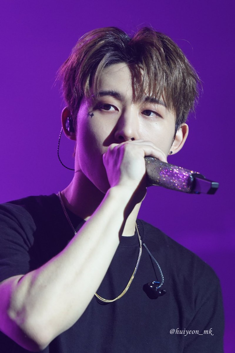 snowdrop_hanbin's tweet photo. 하루종일 한빈이랑 함께했던 하루~😊

211210 비아이 콘서트 KBS 아레나
#김한빈 #비아이 #BI https://t.co/d535qcHTDn