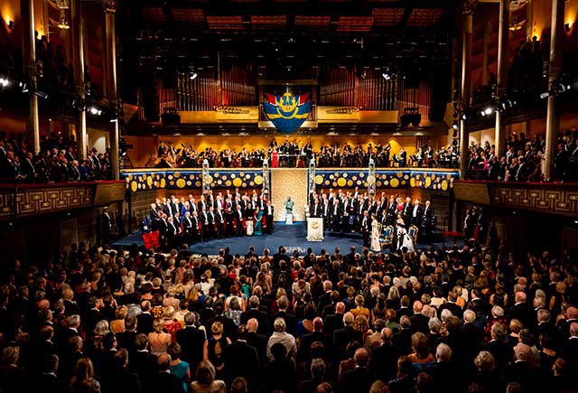 NOBEL ÖDÜL TÖRENİ Bugün 18.00’de Stockholm’den canlı olarak yayınlanacak Nobel Ödülleri Törenini youtube.com/watch?v=8NHmfp… adresinden izleyebilirsiniz.