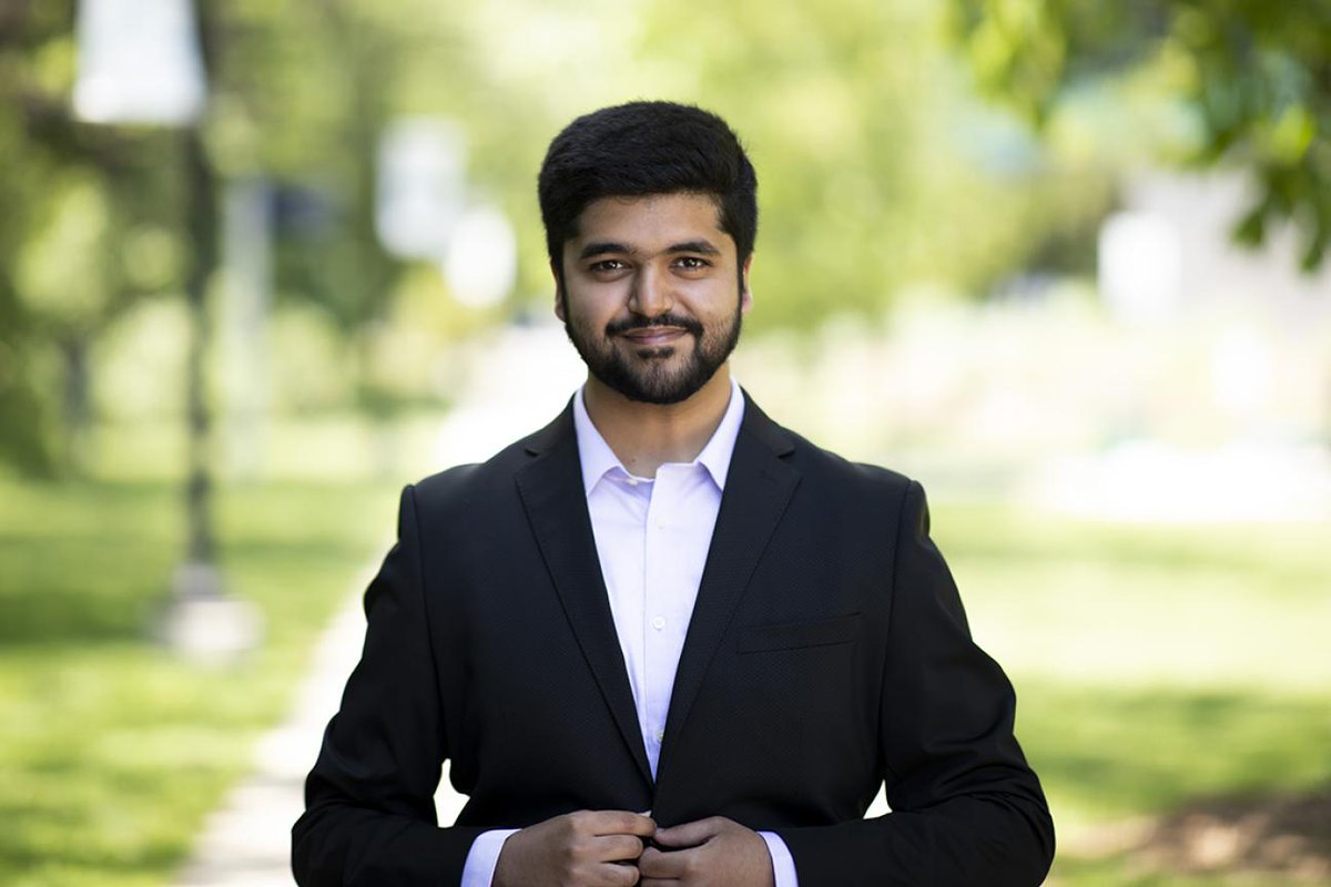 UTM's tweet photo. #UTM grads of 2020 and 2021 are celebrating in person this week! 

Here's an interview with #UofTGrad21 alum and UTM valedictorian Adwet Sharma. 💙 https://t.co/lj3uYgBxC2

Congrats to all the grads! https://t.co/hA0BoVgzsO
