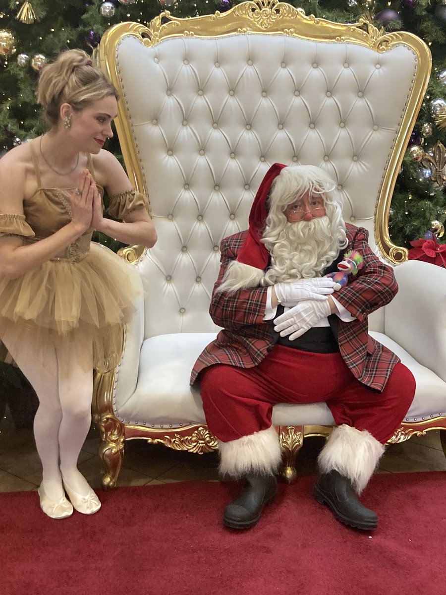 Chuckles already got one gift this year by being here at #ASH22