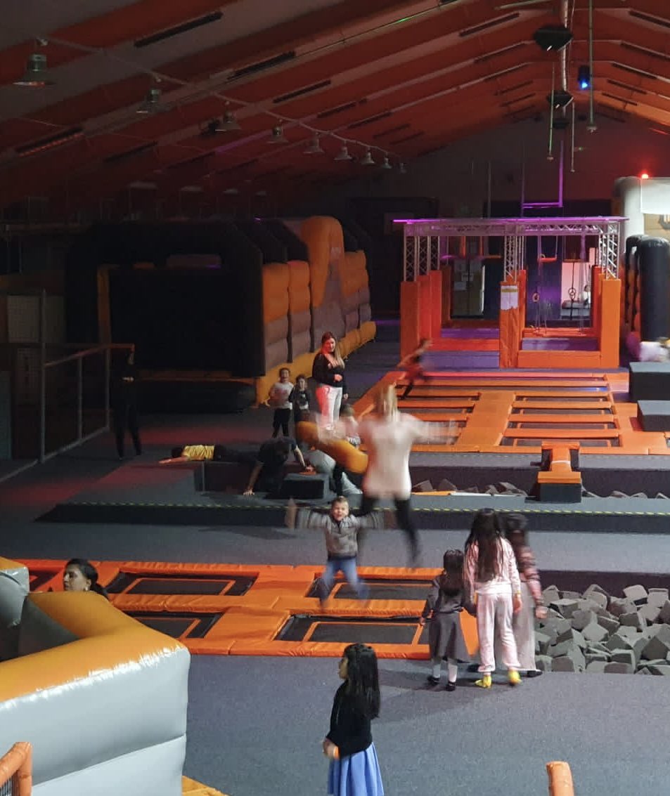 BeckiReay's tweet image. I may or may not be enjoying Insane Air trampolining more than the 4.5 year old #WorkHardPlayHard  #YoungAtHeart #StarJumps