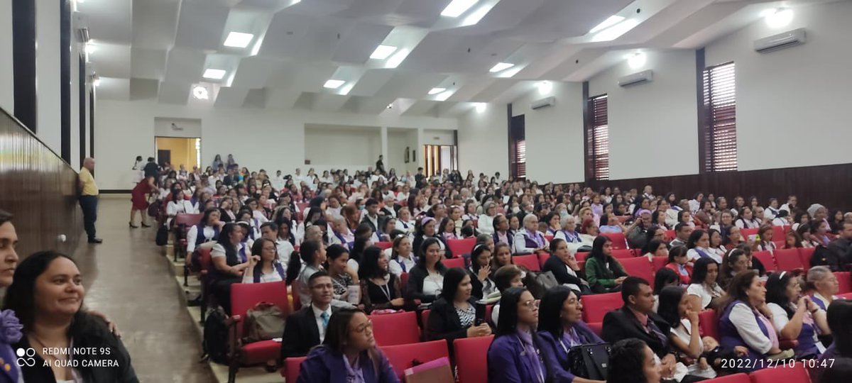 MarcialEscobar1's tweet photo. Hoy Gran congreso de la mujer en San Cristóbal venezuela. 600 mujeres asistiendo y la certificación de 500 mujeres de Manos que Tejen. Gloria a Dios. https://t.co/26cYOGf1Z6
