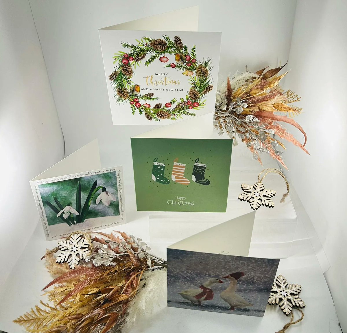 Have you got your hands on our Christmas cards yet? 🎅❄️🌟   
✨ Spread festive cheer and special Christmas wishes by sending a Longfield charity Christmas card this year. ✨

Shop our wide range of cards in-store or online: longfield.org.uk/charity-christ…