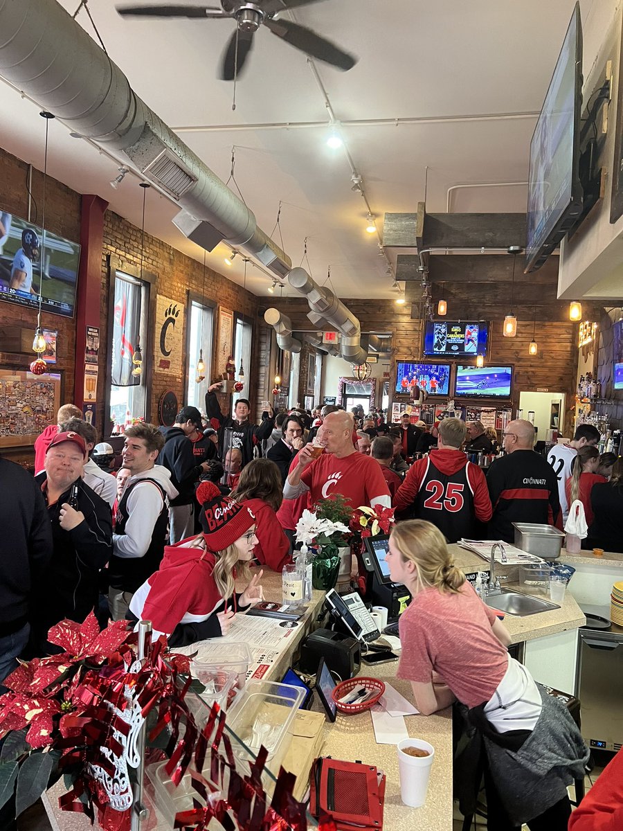 Dana Beers on Twitter "Every time a Xavier fan comes in they get booed