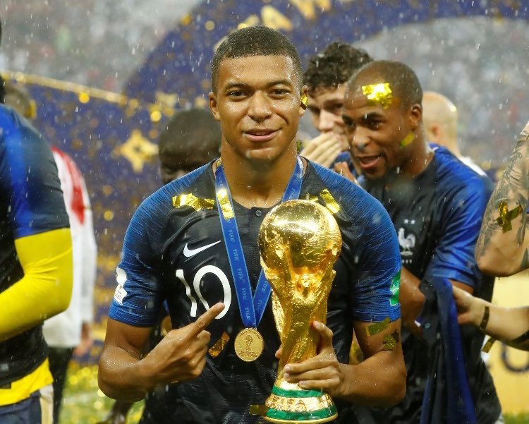 DjaiDjai_Okocha's tweet photo. Ce soir c’est ton moment ! 🇫🇷🤴🏽#KYLL https://t.co/DL4v8ORDFT