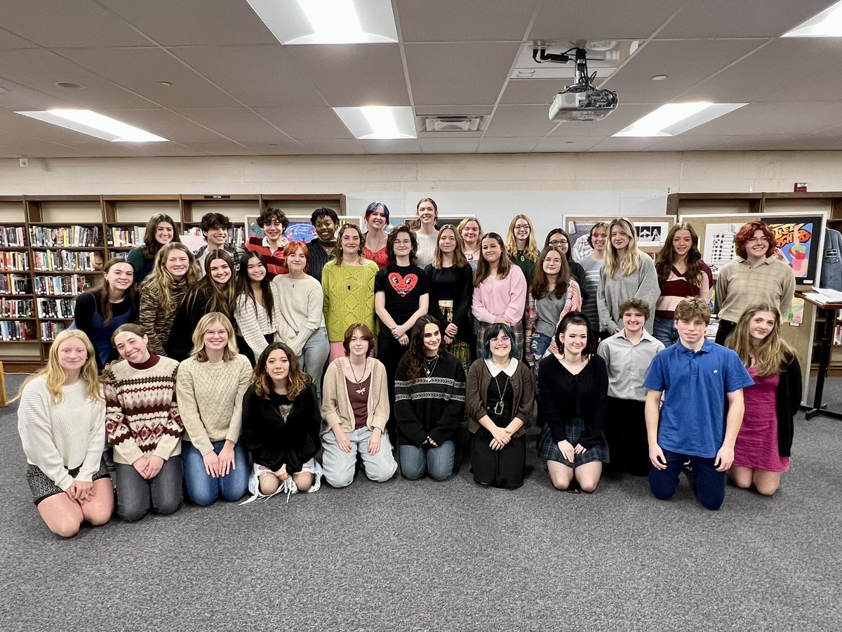 Congratulations to our most recent Art Honor Society inductees! #CBWest