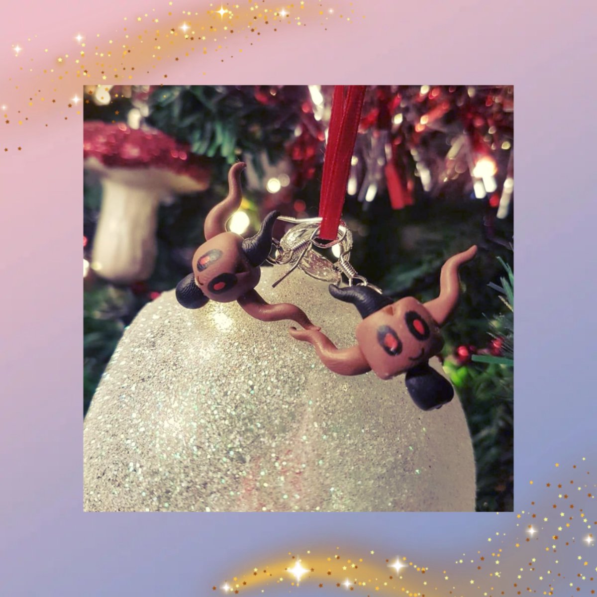 Woooo000oooo0000!!! Even the  Phantumps are feeling in the Christmas spirit! 🎄🎄🎄

#Boutiqueofthestrange #phantump #ghosttype