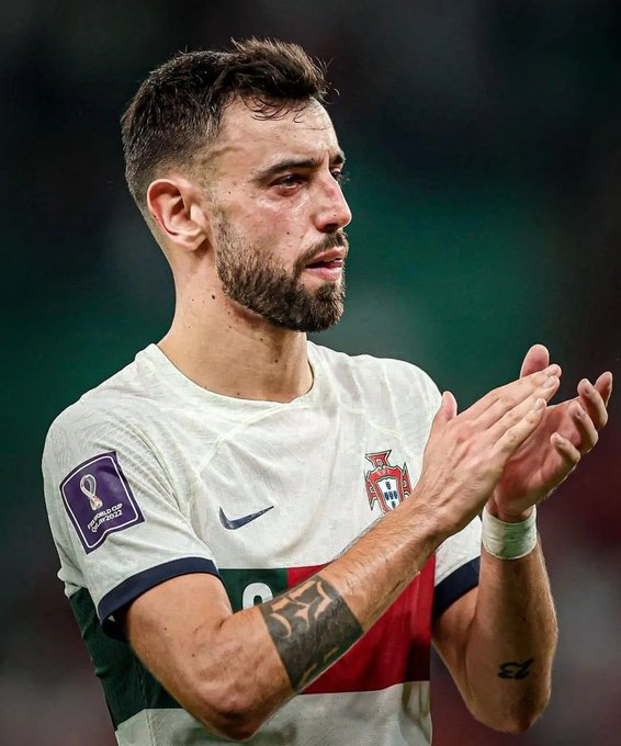 Bruno Fernandes: "Na primeira parte, existe penálti claro sobre mim. Fiquei sozinho, e nunca na vida me vou deixar cair no momento em que estou sozinho, de frente ao guarda-redes, e posso finalizar na baliza numa situação daquelas..."