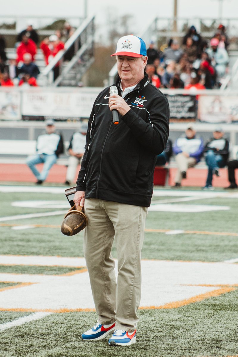 Huge congratulations to Xzavier McLeod from Camden High School for being named the 2022 Mr. Football for the state of South Carolina! 

 #NorthSouth22 | #TouchstoneEnergyBowl |  #NorthSouthWeek | #TeamNorth |#TeamSouth |#StarsShineBrighterAtTheBeach
