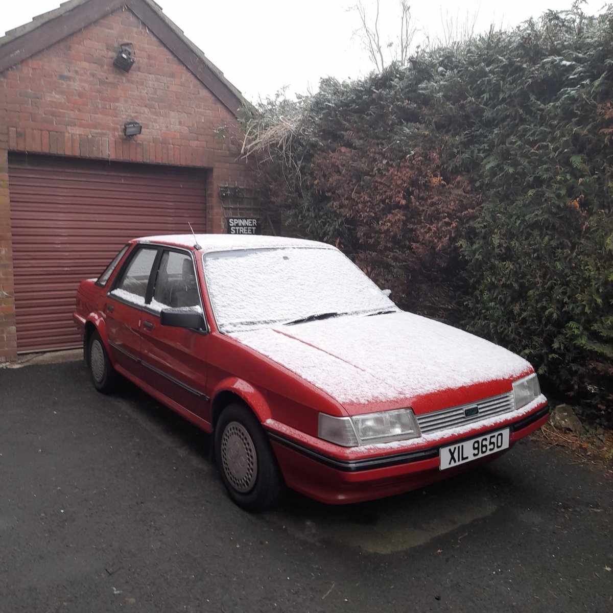 Ben McCallum’s frosty Montego 1.6L in Targa Red 🥰👍