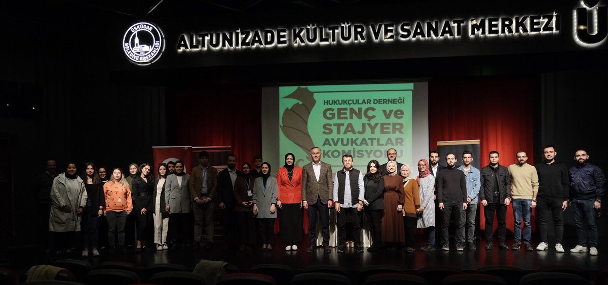 avahmettyilmaz's tweet photo. Altunizade Kültür Merkezinde düzenlediğimiz Mesleki Gelişim ve Farkındalık programımızın ilk gününü geride bıraktık. 

Genç meslektaşlarımızla birlikte dinlediğimiz konuklarımız birbirinden kıymetli bilgi ve tecrübelerini bizimle paylaştı. 

Yarın devam ediyoruz. Bekleriz. https://t.co/fcGU5mLa6i