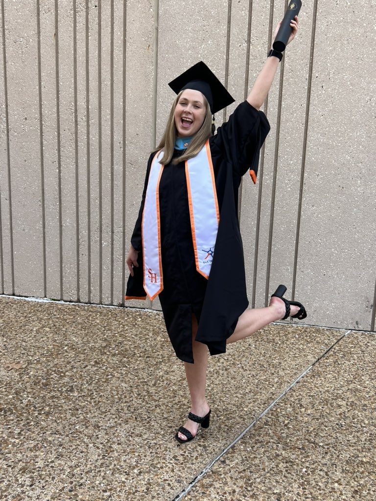 Ms_Honer's tweet photo. I graduated today! I’m officially Aly Honer M.Ed!!🧡💙 https://t.co/4BbkjZNnjV