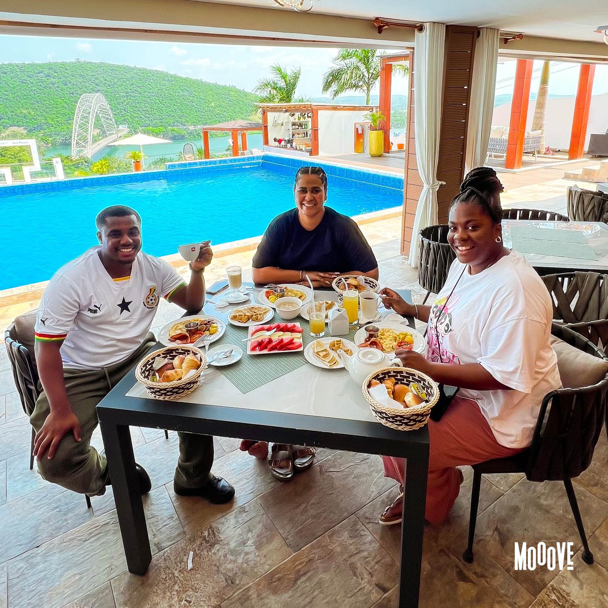 moooveafrica's tweet photo. Weโve upgraded our #WliWaterfalls group tour packages to give you a much better experience this December and January. ๐คฉ
Weโre now having breakfast at the beautiful #BridgeViewResort in Akosombo. ๐
Click the link in our bio to book now.
#DecemberWithMOOOVE https://t.co/d2VSkjIPwT
