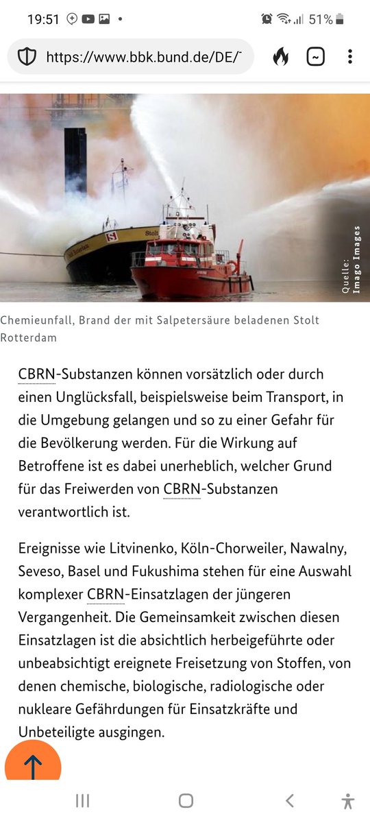 TatiSchatzi13's tweet photo. @Speagle_Eye @Sarayatennis @BILD 🚨andere Frage:
#Militär #Polizei,
#CBRN 😎😉 #EinsatzKommando🥴🤯
Die #Geschichte #vertuscht doch eine andere...?!?😎
https://t.co/UWnmZ5yAo7
https://t.co/HJ5AuYKxbu https://t.co/7ws7bq67Yt