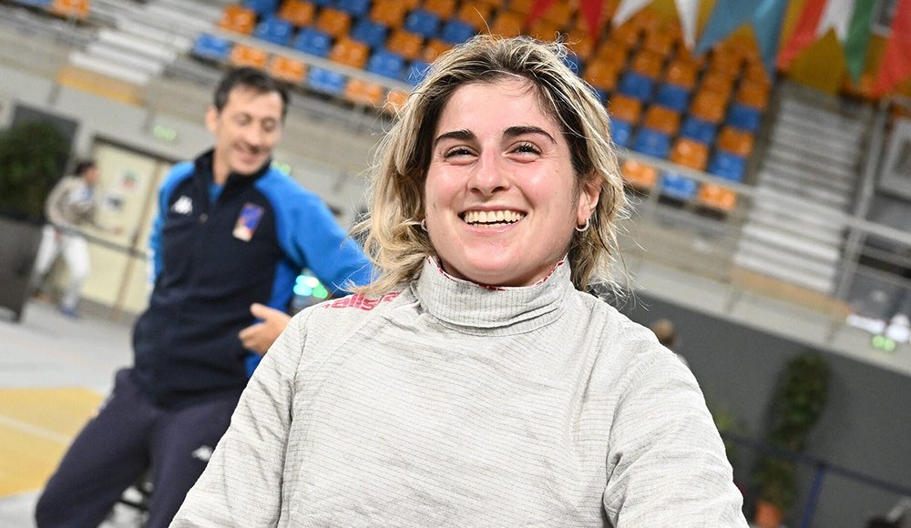 Coninews's tweet photo. Anche ad Orleans è festa azzurra! 🥳🇮🇹🥳
Nel GP francese di sciabola vittoria di Martina #Criscio e terzi posti di Chiara #Mormile e Luca #Curatoli! 👏
👉 https://t.co/Wln5Ehah4H
#fencing #scherma @Federscherma https://t.co/rHEWFFRPO2