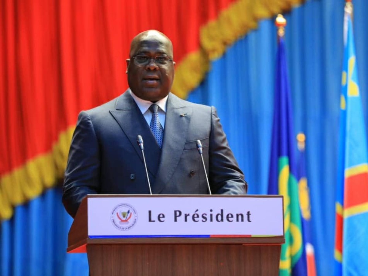 PHONE_PLUS_001's tweet photo. RDC - Sécurité : Félix Tshisekedi honore la mémoire des congolais tués à Kishishe.
 https://t.co/AVVnnyKM65 https://t.co/glf81cmVmz