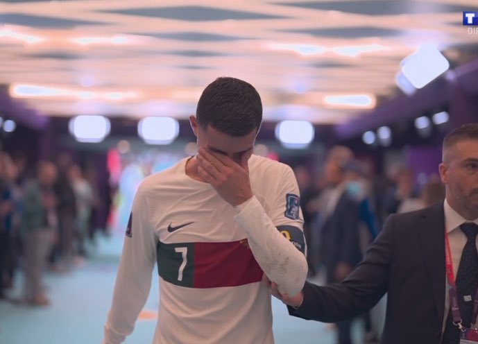 javier_9593's tweet photo. Theres no words that explain on how much i wish he would have won a World Cup 😭!! Ronaldo doesnt get the repect he earned!! It was honor to have watch you played for Portugal!
#CR7𓃵 https://t.co/1V1CJ9Ecwp