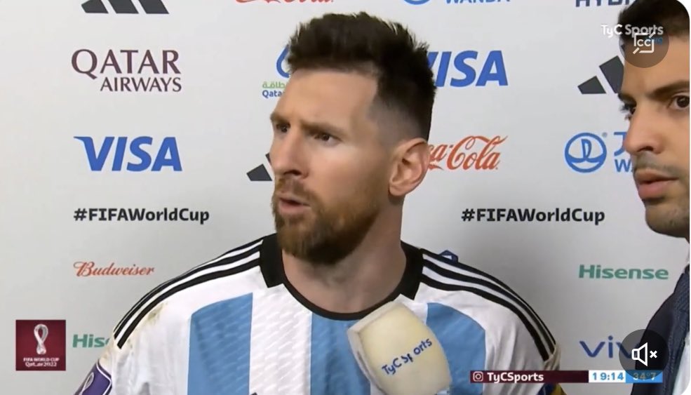 Eu fico pensando e se essas atitudes aqui do Messi tivesse sido o Cristiano???