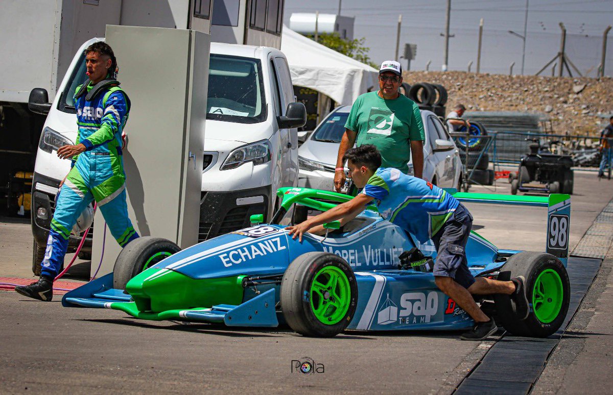 team_sap's tweet photo. ✔️CLASIFICACIÓN Carrera Domingo #F3M
#98 @ramiro_zago P9
#23 @SofiaPercara P19
#49 @agusmattio_ P18
#103 Maximiliano Risso P27
#SAPTEAM
@julidbonis
📸 @damianbarisch https://t.co/8DQJZt050D