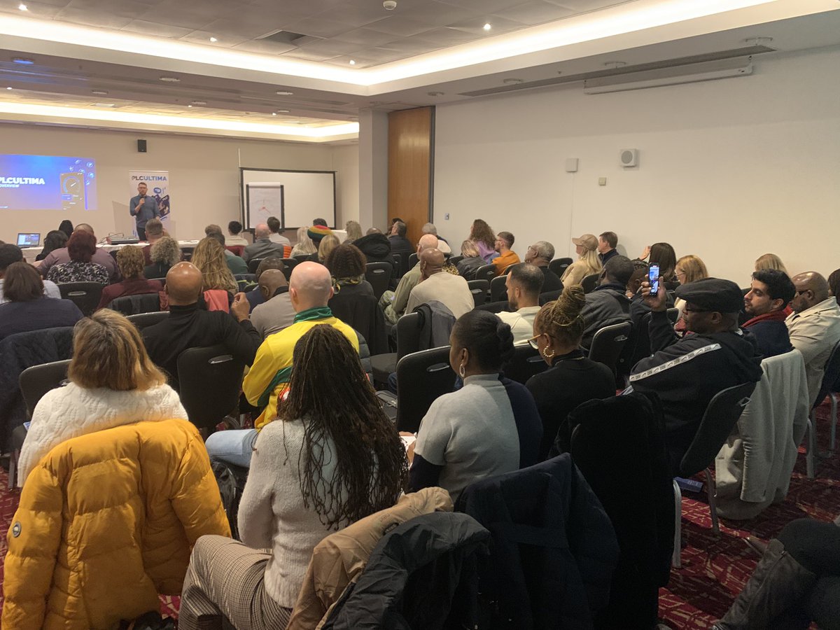 PaulPRSNTS's tweet photo. Great turnout at todays #PLCU crypto currency event in London learning so many top tips creating financial freedom as entrepreneurs…
Fabulous keynote speakers teaching us digital currencies…
#PLCultima #networking #business #cryptotrading #passiveincome #financialliteracy https://t.co/x4KzrrCg8u
