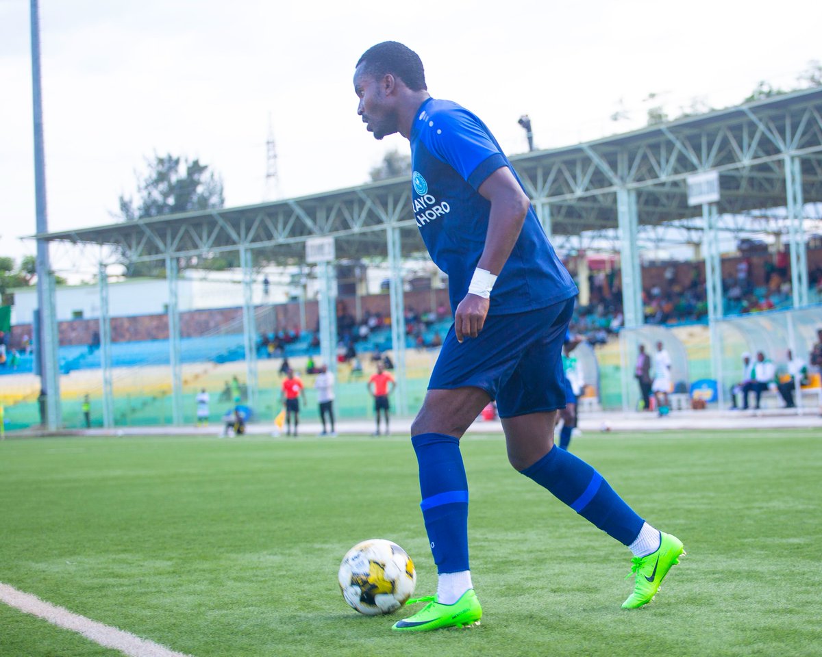 policefcrwanda's tweet photo. full-time garelly
#KIYPOL
#PNL
#MATCHDAY13
#GerayoAmahoro https://t.co/4hoAaKO1TB