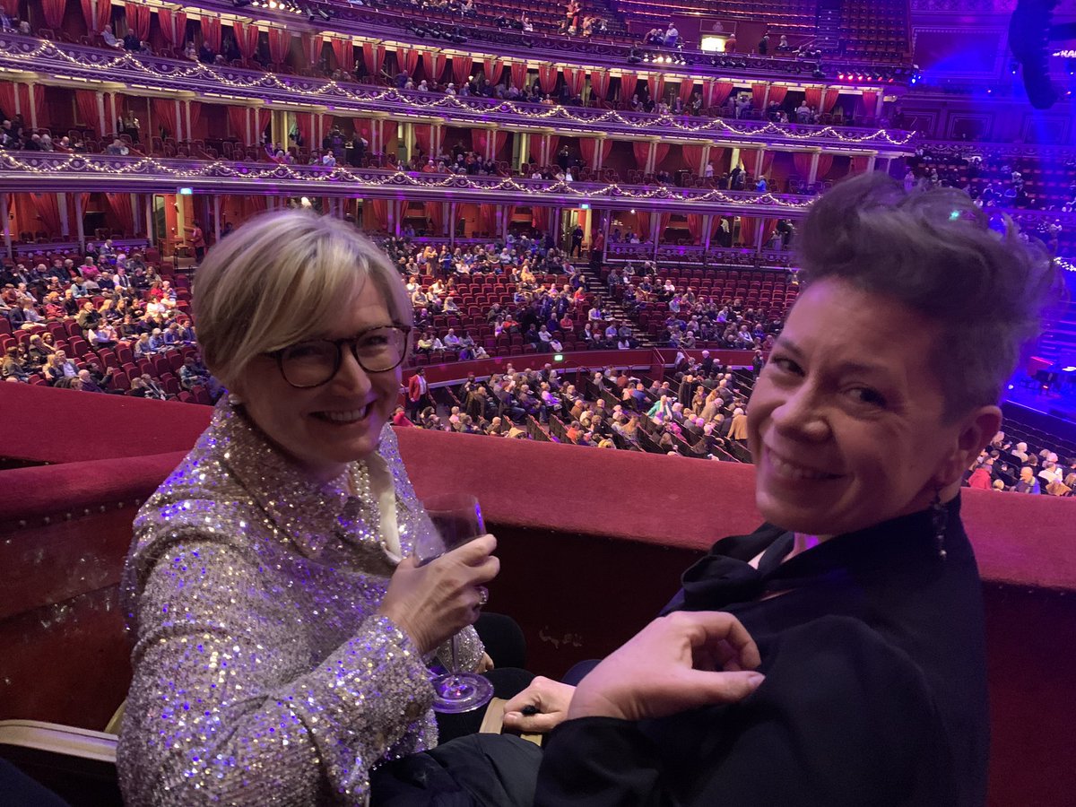 Dr Deborah Harkness (PhD, LHD) (@debharkness) on Twitter photo Today’s gratitude:
🎄 Christmas at the Royal Albert Hall
🤶 the official Christmas party of the Blessings, <a href="/liz_fenwick/">Liz Fenwick</a> and <a href="/beecee/">Brigid Coady 🌈</a>
🎺 Guy Barker and all the talented musicians and dancers who made everything so merry and bright
#gratitude #simplethings #rahchristmas Today’s gratitude:
🎄 Christmas at the Royal Albert Hall
🤶 the official Christmas party of the Blessings, <a href="/liz_fenwick/">Liz Fenwick</a> and <a href="/beecee/">Brigid Coady 🌈</a>
🎺 Guy Barker and all the talented musicians and dancers who made everything so merry and bright
#gratitude #simplethings #rahchristmas