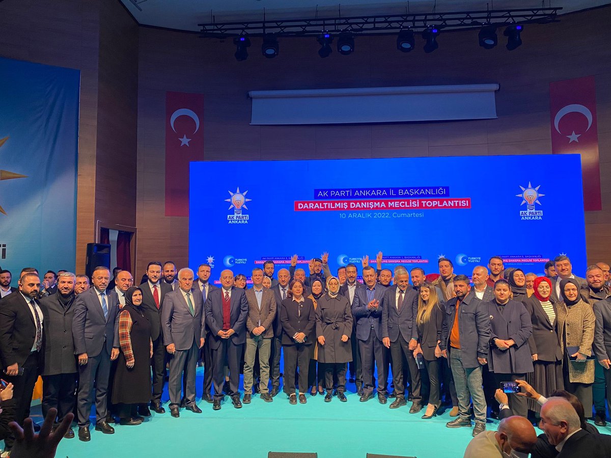 Ak Parti Ankara İl Başkanlığı Daraltılmış Danışma Meclisi Toplantımızı Ankara İl Başkanımız Sn.<a href="/hakanhanozcan/">Hakan Han ÖZCAN 🇹🇷</a> başkanlığında, Gençlik Kolları Başkanımız Sn.<a href="/tolga_yildiiz/">Tolga Yıldız</a> ve teşkilatımız ile birlikte Katılım sağladık.

2023 seçimlerine büyük bir coşku ve heyacanla gidiyoruz.🇹🇷