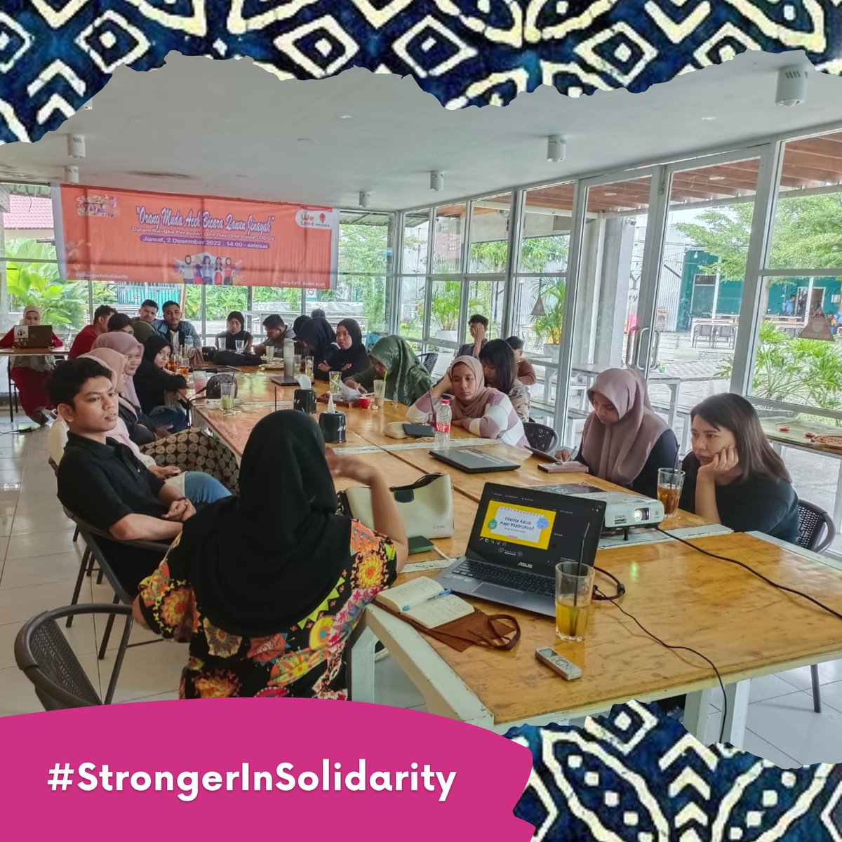 JASSSEA's tweet photo. #1Day1Voice | Last Dec 2, members of @famm_indonesia conducted a dialogue with 30 young people on the Islamic Laws and Customs in Aceh (called Quanun Jinayat or Hukum Jinayat), and how these affected the youth and their families. (1/3)
#StrongerInSolidarity
#16DaysOfActivism https://t.co/Gix3Zg27vr
