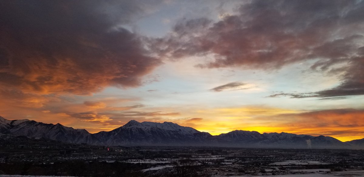 John McNichol (@johnmcnicholcs) on Twitter photo Sunrise #Utah. Another day of <a href="/USArmy/">U.S. Army</a> training with some of the best. Enjoy your weekend! <a href="/4thInfDiv/">4th Infantry Division</a> <a href="/204MEB/">204th MEB</a> <a href="/UTNationalGuard/">Utah National Guard</a> Sunrise #Utah. Another day of <a href="/USArmy/">U.S. Army</a> training with some of the best. Enjoy your weekend! <a href="/4thInfDiv/">4th Infantry Division</a> <a href="/204MEB/">204th MEB</a> <a href="/UTNationalGuard/">Utah National Guard</a>