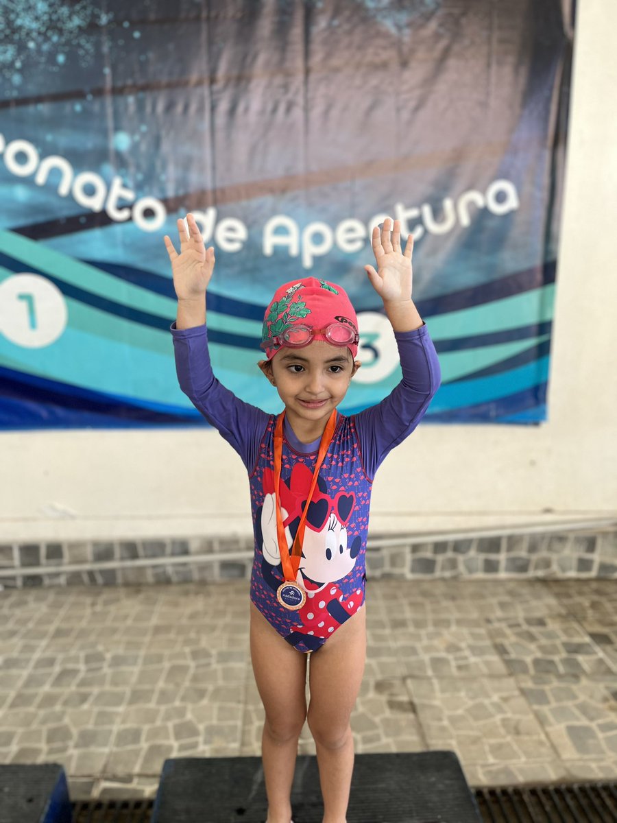 vitobetomusic's tweet photo. Mi campeona #lisamaria https://t.co/FVoxXoYnUc