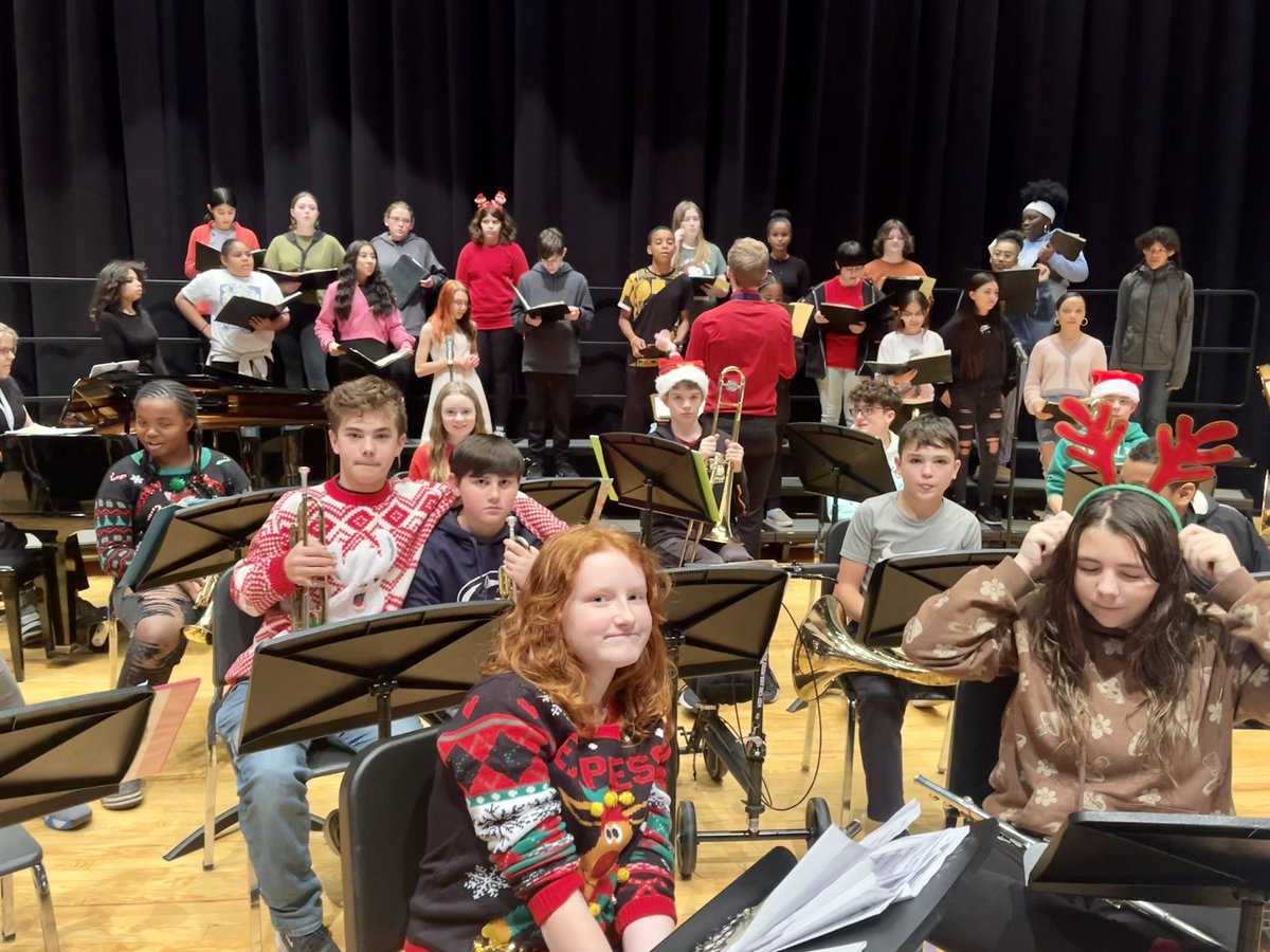 Congratulations to all the #wyams band students for a great week of holiday performances!