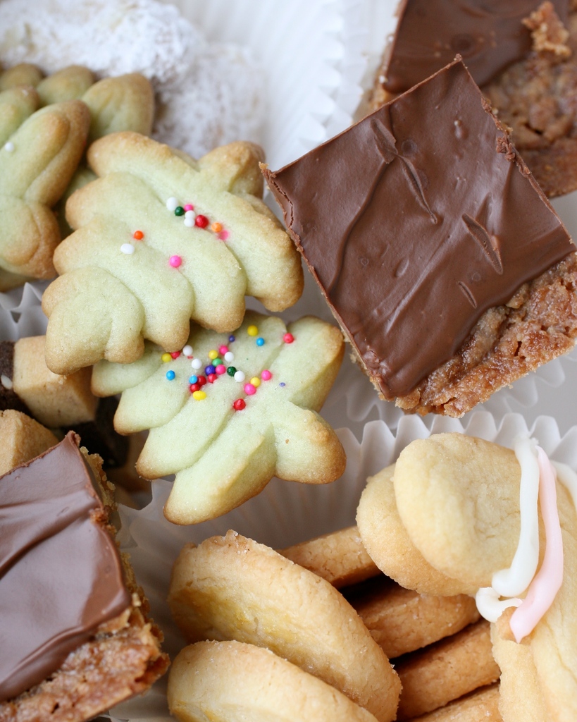 Christmas Cookies have arrived!🎁🎄🎉These are only available for a limited time, and they go QUICK! So stop in and get your fix before they sell out!

#chicagoeats #southportcorridor #lakeviewroscoevillage