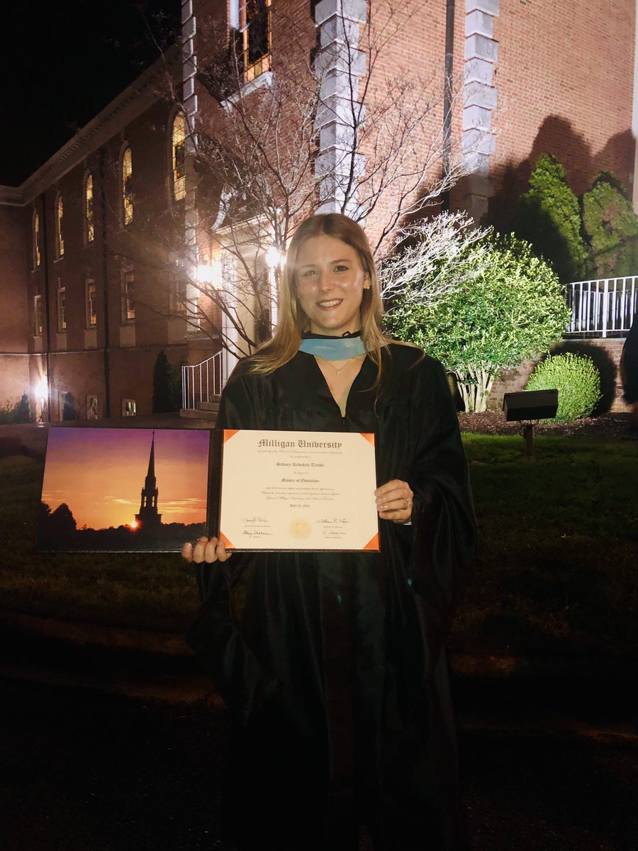 sidneytimbs's tweet photo. I may have finished my degree over the summer, but last night I got to graduate with my M.Ed and deliver the ceremony’s closing prayer. Milligan prepared me well and I’m thankful for all my time there. (Also thankful I got to do it with one of the best teacher partners out there) https://t.co/Ba7r5RBgAX