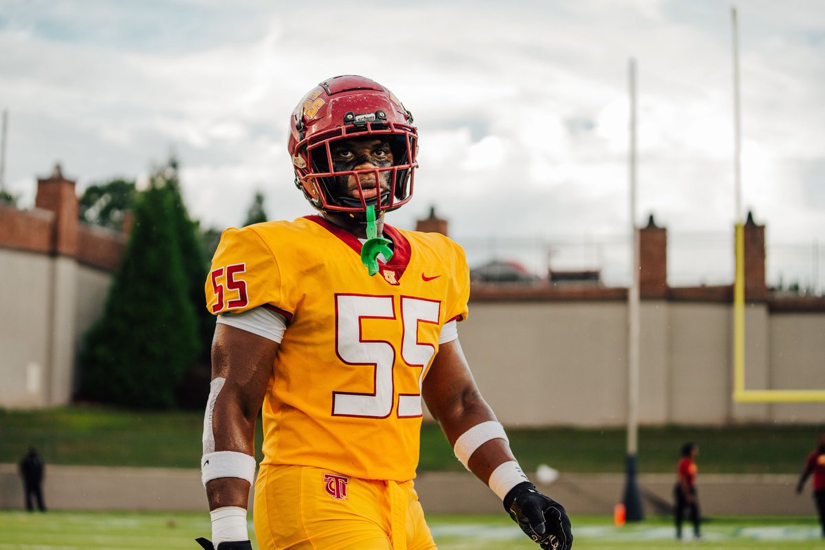 Finished my first collegiate season First Team All Conference LB as a True Freshman. Still Steppin ..