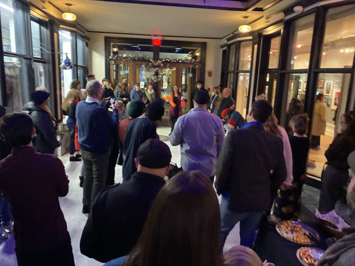 pondaroski's tweet image. 20221209 Retirement Speech By Lauren Tent During A Global Pandemic, Second Friday, CEPA Gallery, Buffalo, NY. Z.
#cepagallery 
#secondfriday 
#laurentent 
#fall 
#globalpandemic 
#physicaldistancing 
#socialdistancing 
#pondaroski
#JoeZiolkowski