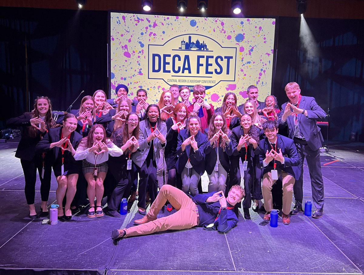 AvonDECA's tweet photo. Representing @IndianaDECA @AvonDECA with some morning yoga before the opening session in Milwaukee!  
#crlc2022
#crlcmke https://t.co/I8CuAqaiK5