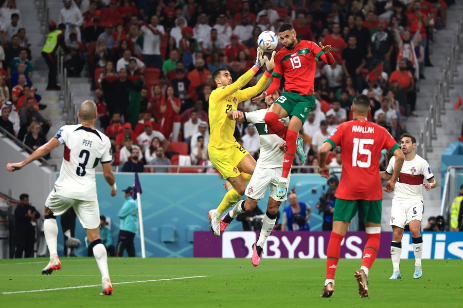 W杯 4強モロッコ 異次元跳躍 の決勝弾を海外絶賛 物理法則を無視 C ロナウド級 フットボールゾーン 2