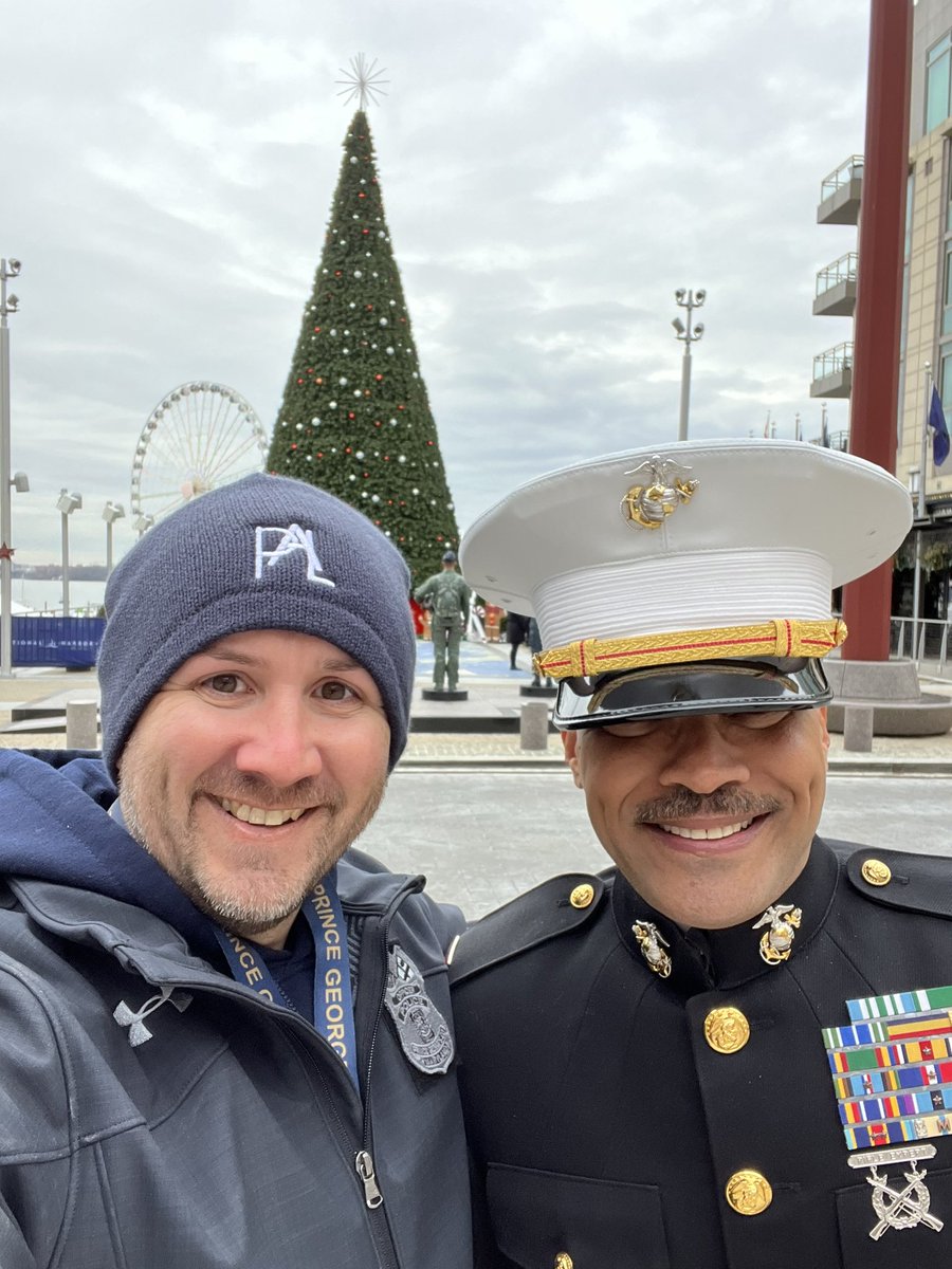 PGCPAL's tweet photo. Come see us at the #NationalHarbor and bring a new and unwrapped toy for Marine Toys for Tots Foundation! Everyone who donates gets a free ticket for the #CapitalWheel at the National Harbor! @PGPDNews @ToysForTots_USA @NationalHarbor https://t.co/IcN4bPLTbb
