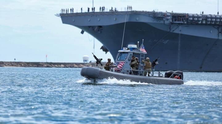 popularpatch's tweet photo. Today’s Most Popular Patch 🇺🇸

United States Navy Veteran Patch 

Hooray for having the largest in the world in terms of manpower! With 323,000 active and 109,000 personnel, the US Navy operates in nearly every major body of water around the globe. https://t.co/pqZG2Uj02b