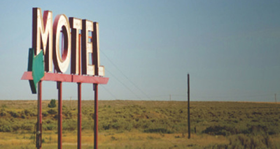 nathanbarry's tweet image. Did you know that 50% of motels in the United States are owned and operated by people of Indian origin?

This is the story about a Patel Motel Cartel.

It's my favorite example of hard work, community, and investing profits to build wealth.