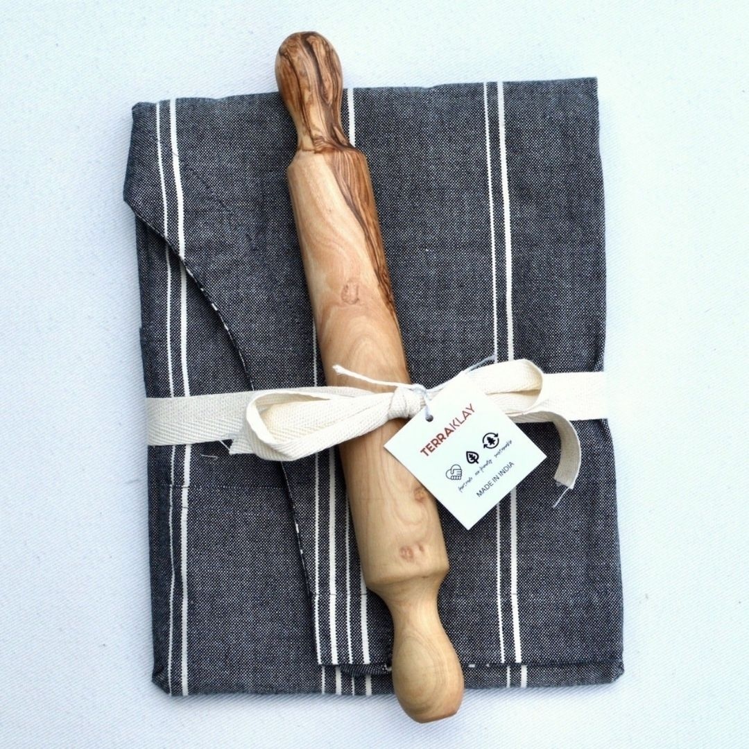 buygoodfeelgood's tweet photo. Day 15: SAVE 20% On Handcrafted Home Textiles &amp; Decor - TerraKlay
⁠
Tap the link in our bio!

#sustainablegifts #ecofriendly #ethicalgifts #ethicallymade #uniquegifts #stockingstuffer #handtowels #teatowels #homedecor #textiles #handmade #handcrafted https://t.co/7fSziNpVGT