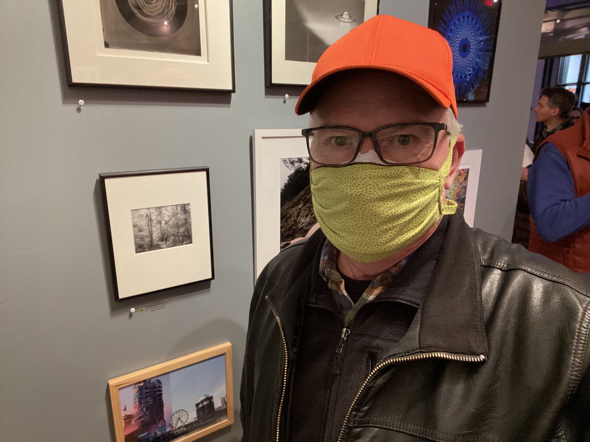 pondaroski's tweet image. 20221209 Self-Portrait By Six Minute Self-Portrait In The Midst Of Chaos During A Global Pandemic, Second Friday, CEPA Gallery, Buffalo, NY. Z.
#cepagallery 
#secondfriday
#pinholingthroughapandemic 
#pinholephotography
#4x5
#globalpandemic
#zorangehat 
#pondaroski
#JoeZiolkowski