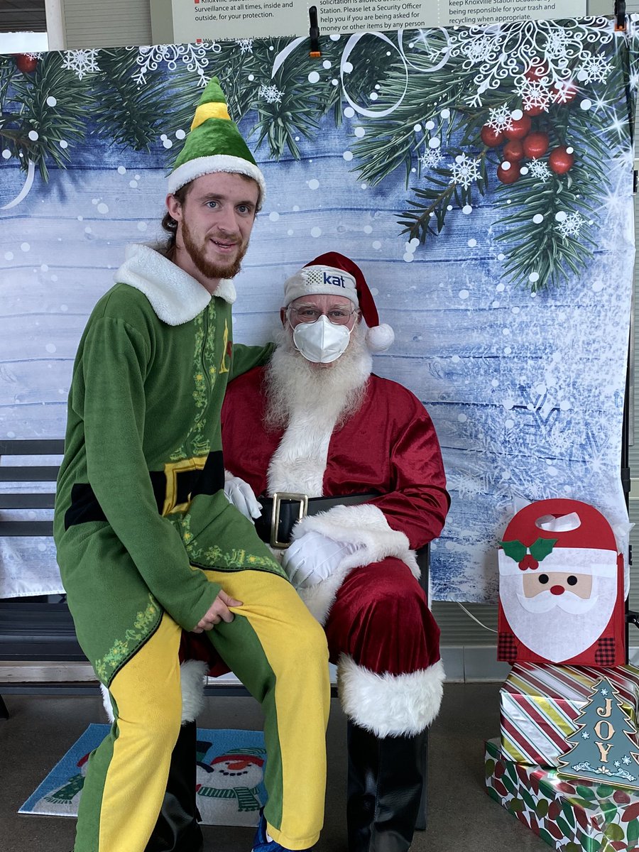kat_bus's tweet photo. Buddy the Elf showed up too! Join us at Knoxville Station until Noon! #KATGoesThere #RideForChange #RideForCheer #HappyHolidays https://t.co/qtCIPeGMU6
