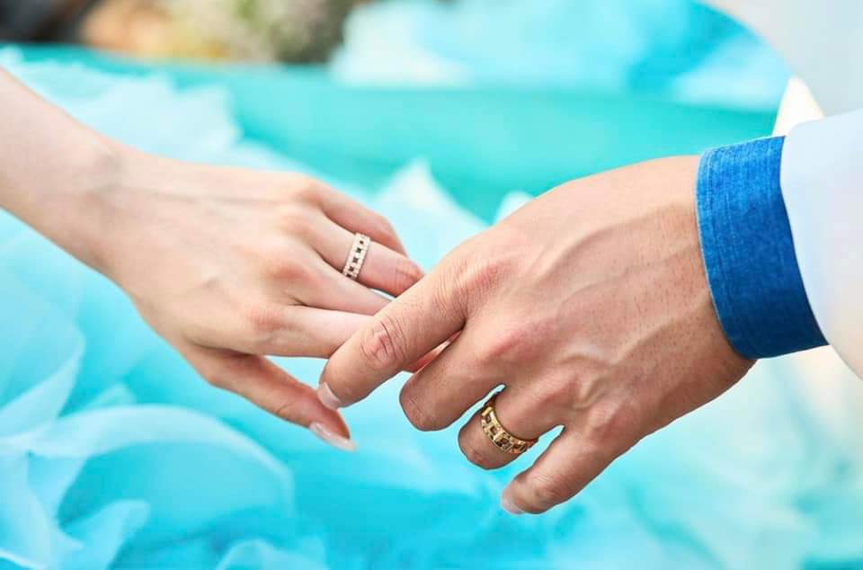 QueensMexico2's tweet photo. Info//👑// - Queen's, nuestra querida maknae se nos casó.
Le enviamos mucho amor y deseos de felicidad en su matrimonio. 

Se nos sale la lagrimita de emoción. 🥺 https://t.co/Oq1iSqPS5k