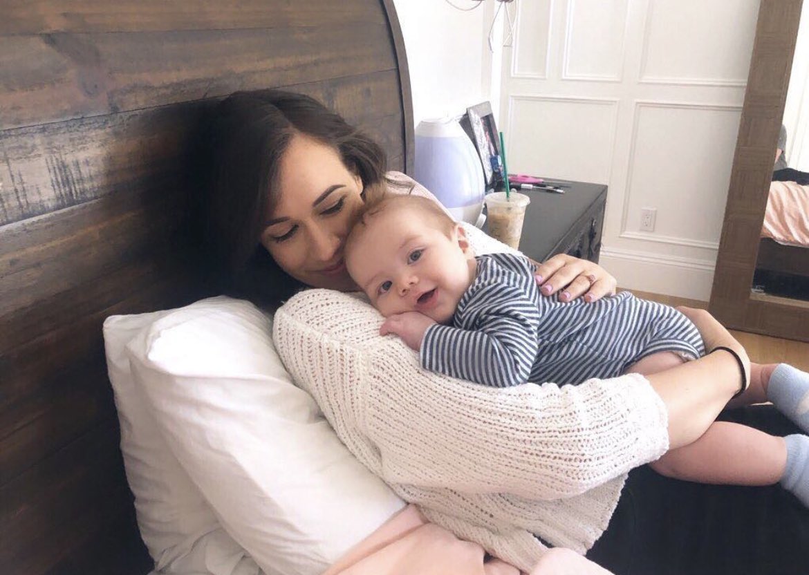 colleenfiles's tweet photo. happy fourth birthday to flynn! https://t.co/8p6rx1NwGa
