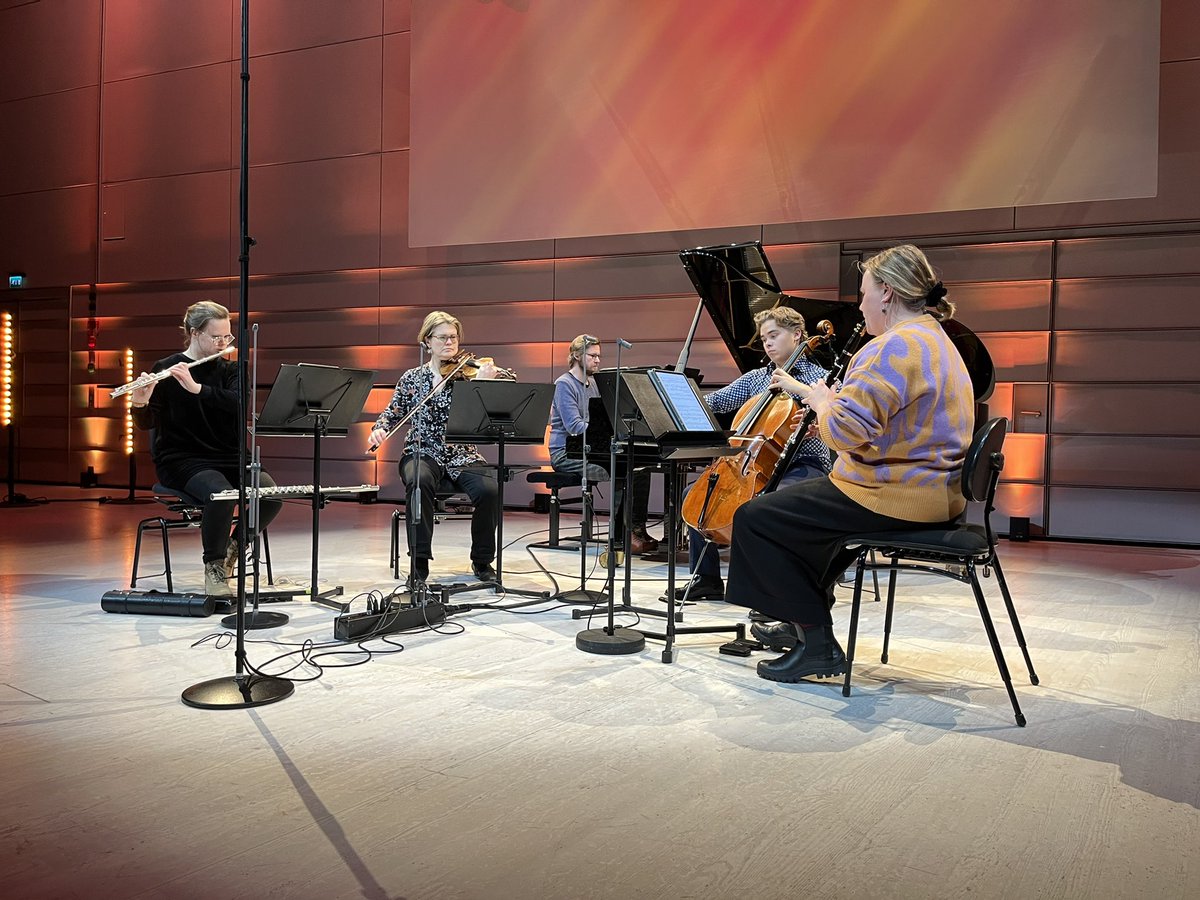 Uusinta Ensemble tweet media