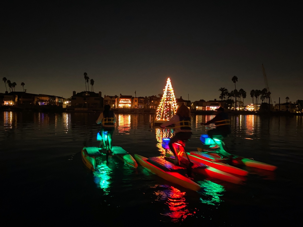 Holiday Hydrobike Christmas Lights Viewing ✨🎄⁠ The most unique and beautiful way to see all the lights on the bay and through the Naples Canal! ⁠
⁠
Book on our website, link in bio⁠
⁠
⁠
⁠